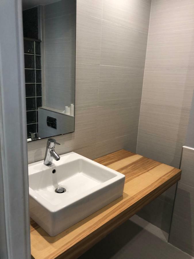 Apartamento Bruselas ซาลอว์ ภายนอก รูปภาพ