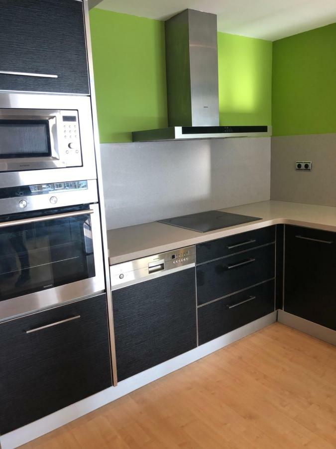 Apartamento Bruselas ซาลอว์ ภายนอก รูปภาพ